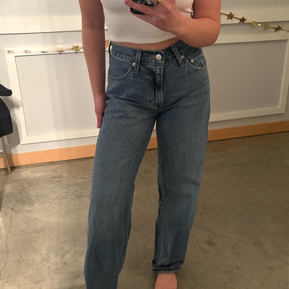 Levi’s Baggy Dad Jean